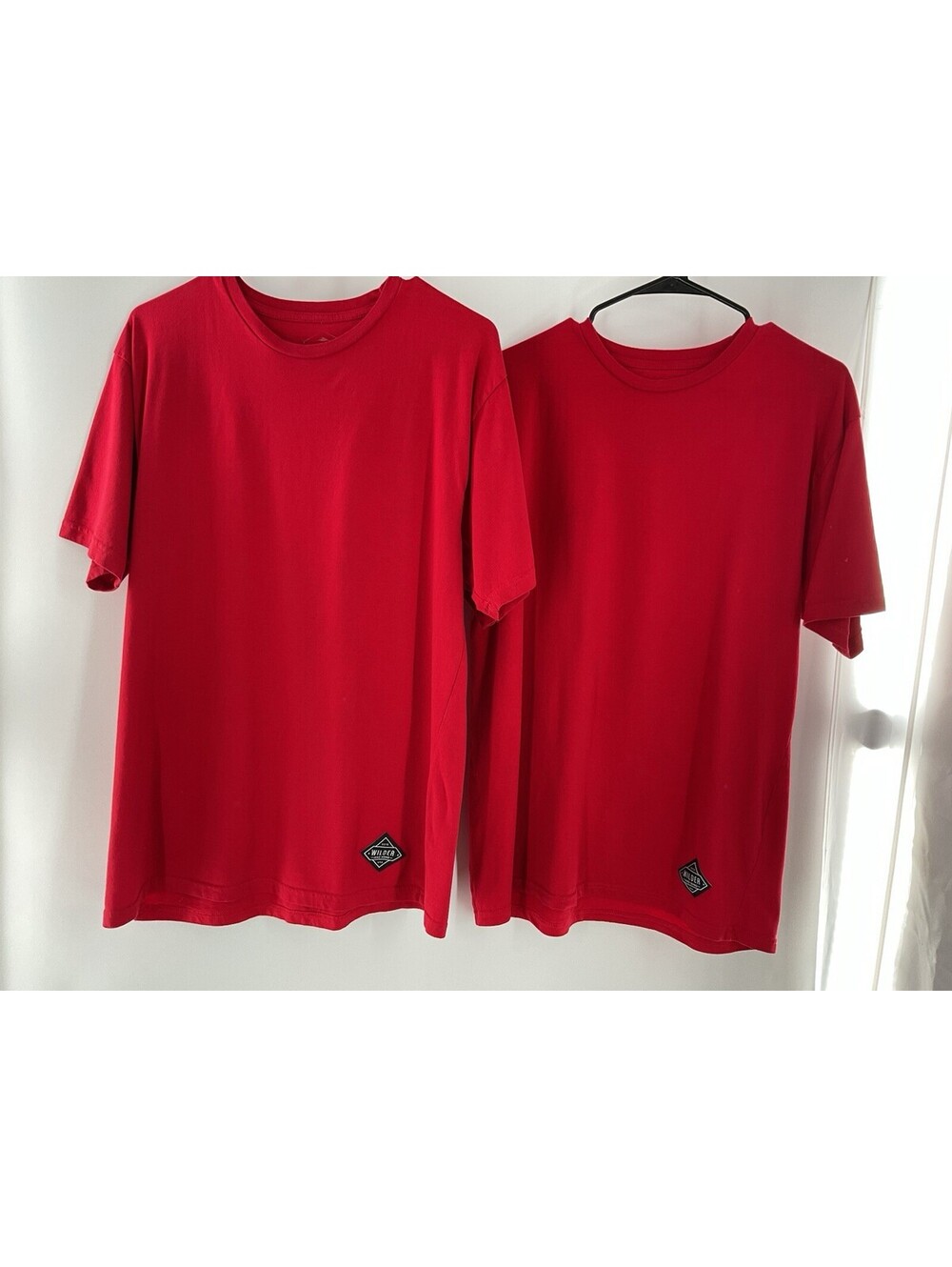 Wilder And Sons Large Red T-shirts SET OF TWO 103